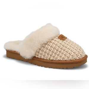 UGG Cozy Slipper